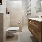 Very Berry - Orzeszkowej 16 - Mtp Apartment, Parking, Check In 24h Apartament Poznań